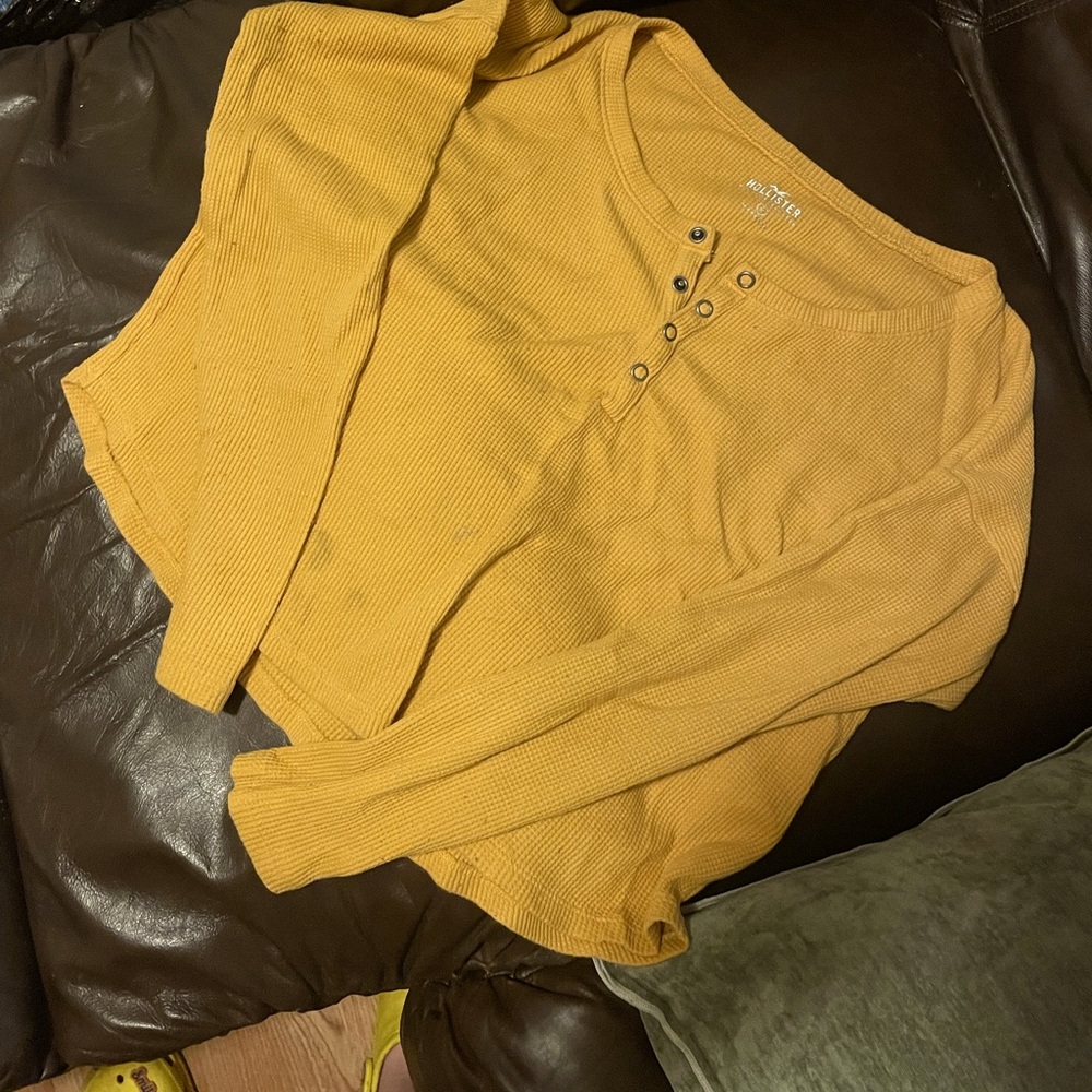 hollister button shirt